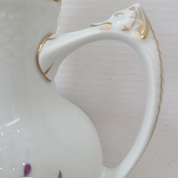 B&G Royal Copenhagen Porcelain Saxon Flower Coffee Pot Made in Denmark #301 - Picture 3 of 14